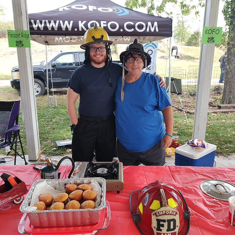 Ol' Mary's Chili Cook Off contestants